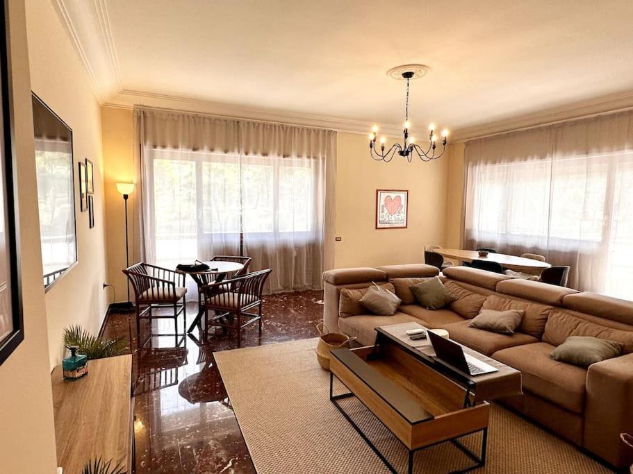 Appartamento Luxurious Flat Close To The Vatican/Metro Roma Esterno foto